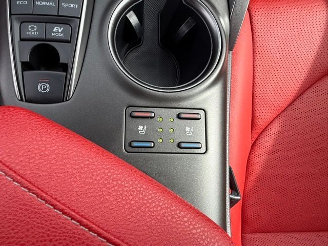 2024 Toyota Camry Hybrid XSE