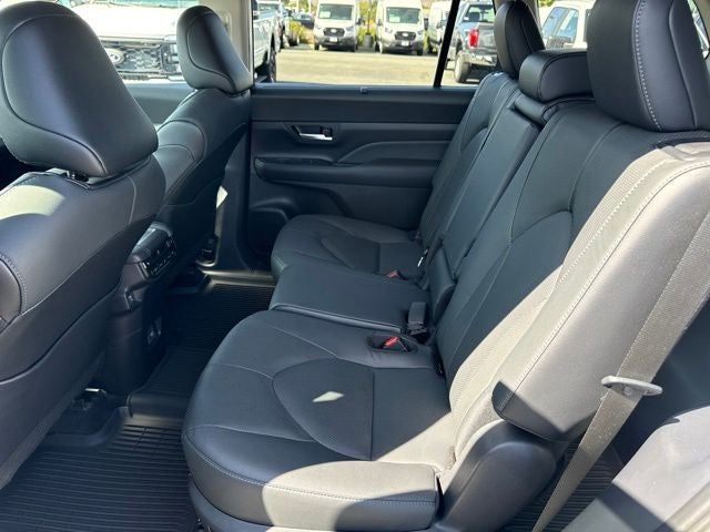 2025 Toyota Grand Highlander Hybrid Limited