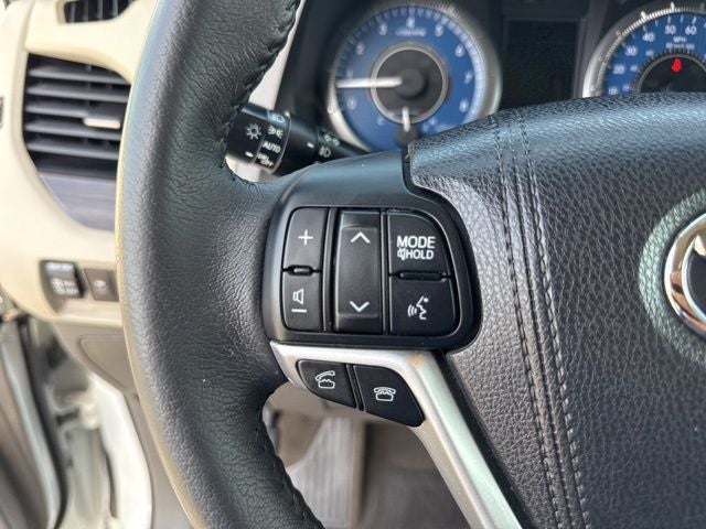 2017 Toyota Sienna XLE 7 Passenger