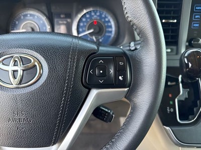 2017 Toyota Sienna XLE 7 Passenger
