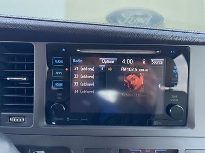 2017 Toyota Sienna XLE 7 Passenger