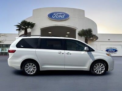2017 Toyota Sienna XLE 7 Passenger