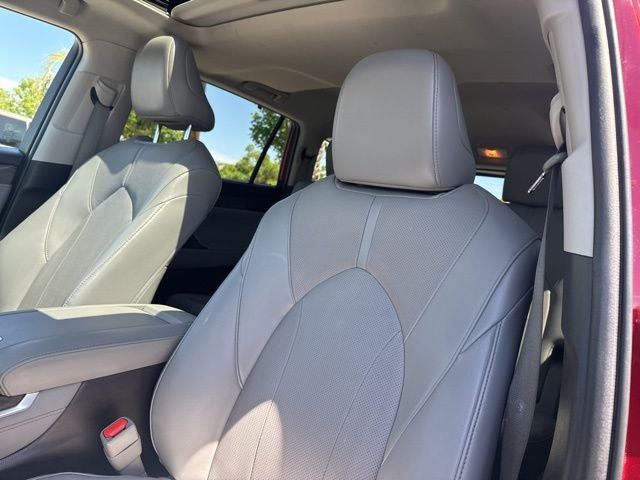 2022 Toyota Highlander Limited