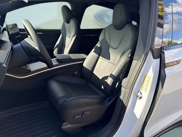 2024 Tesla Model X Base