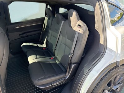 2024 Tesla Model X Base