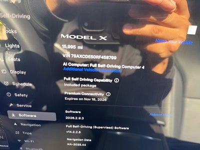 2024 Tesla Model X Base