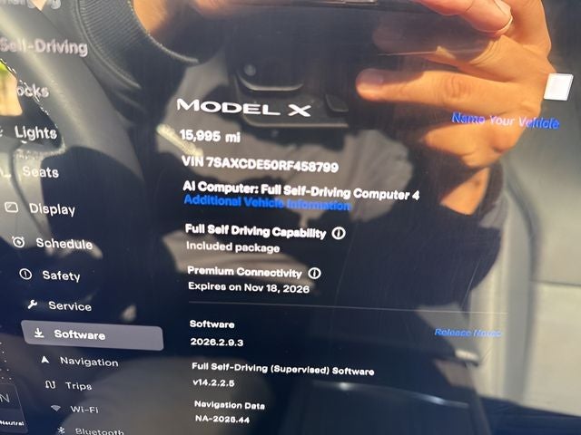 2024 Tesla Model X Base