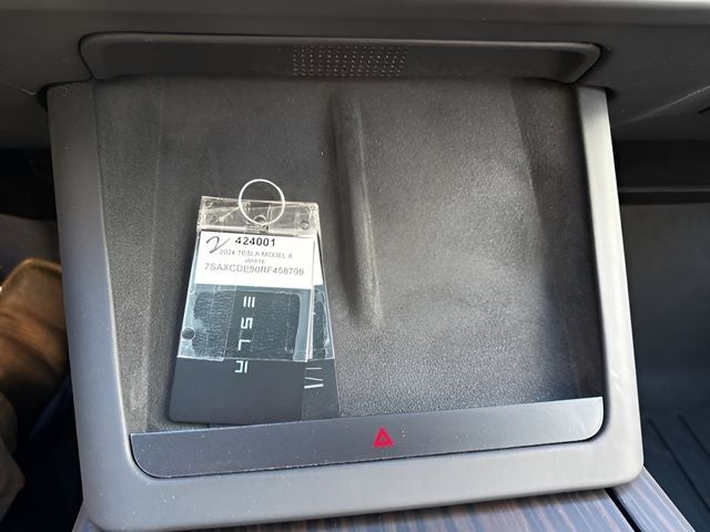2024 Tesla Model X Base