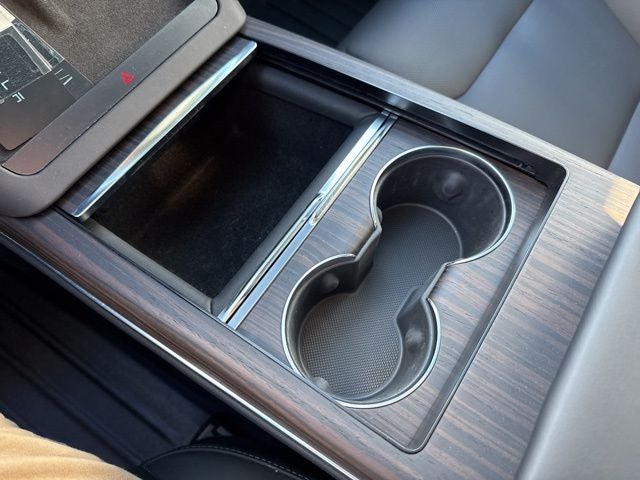 2024 Tesla Model X Base