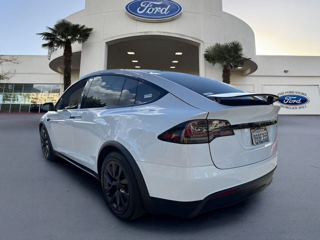 2024 Tesla Model X Base