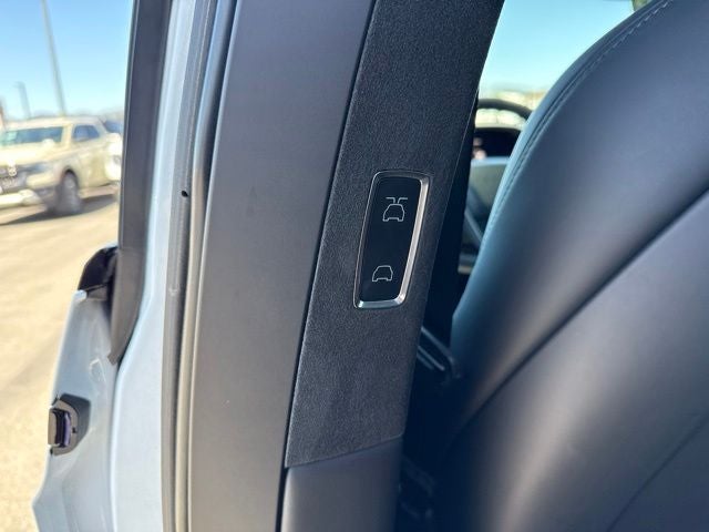 2023 Tesla Model X Standard Range