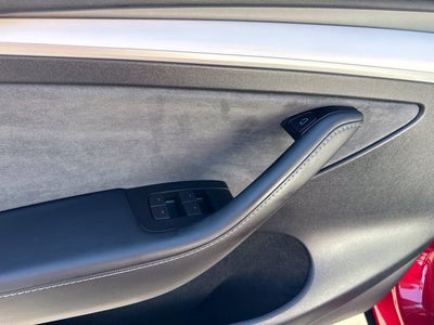 2024 Tesla Model Y Performance