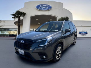2022 Subaru Forester Premium