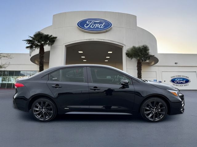 2024 Toyota Corolla Hybrid SE