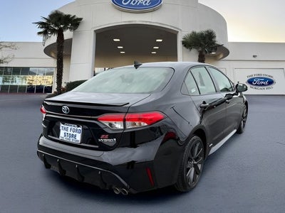 2024 Toyota Corolla Hybrid SE