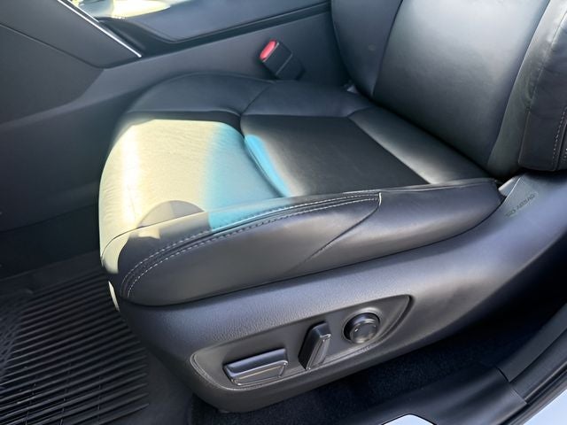 2024 Toyota Venza XLE