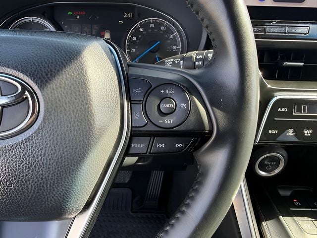 2024 Toyota Venza XLE