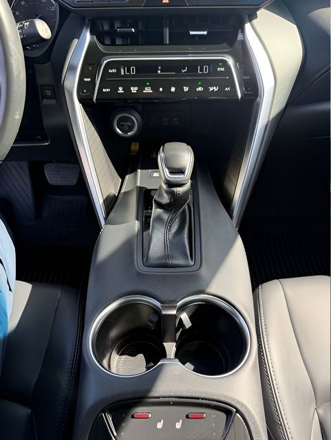 2024 Toyota Venza XLE