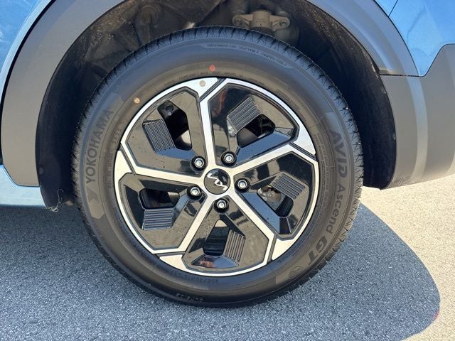 2024 Kia Niro EX