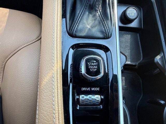 2018 Volvo S90 T5 Momentum