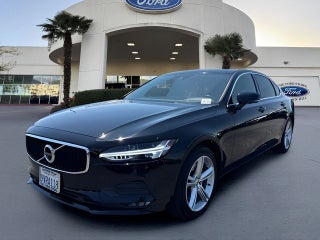 2018 Volvo S90 T5 Momentum