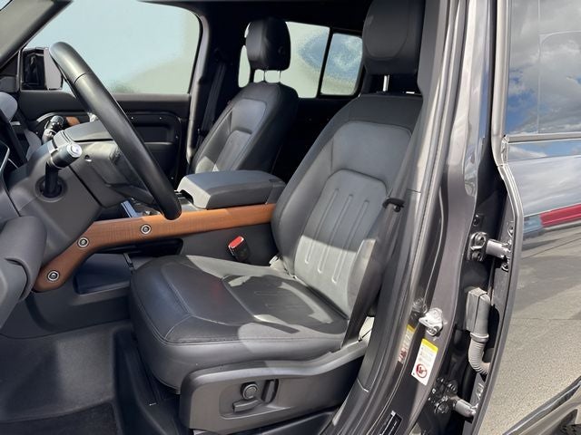 2022 Land Rover Defender 110 X-Dynamic SE