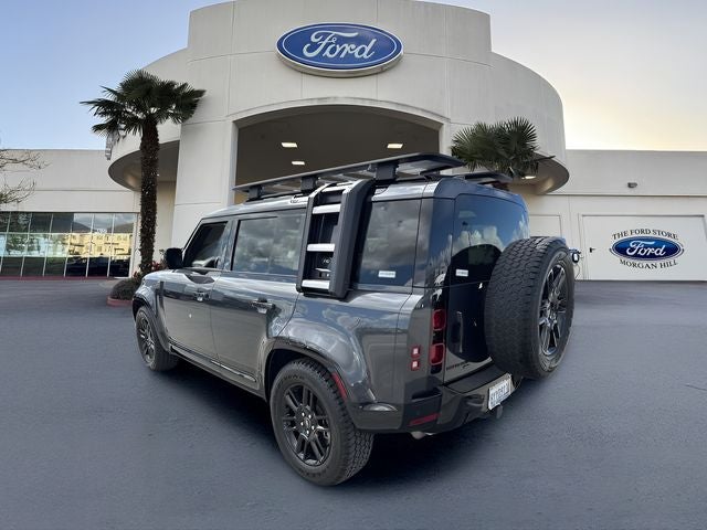 2022 Land Rover Defender 110 X-Dynamic SE