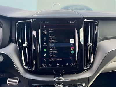 2020 Volvo XC60 Hybrid T8 R-Design