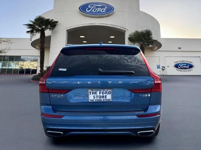 2020 Volvo XC60 Hybrid T8 R-Design
